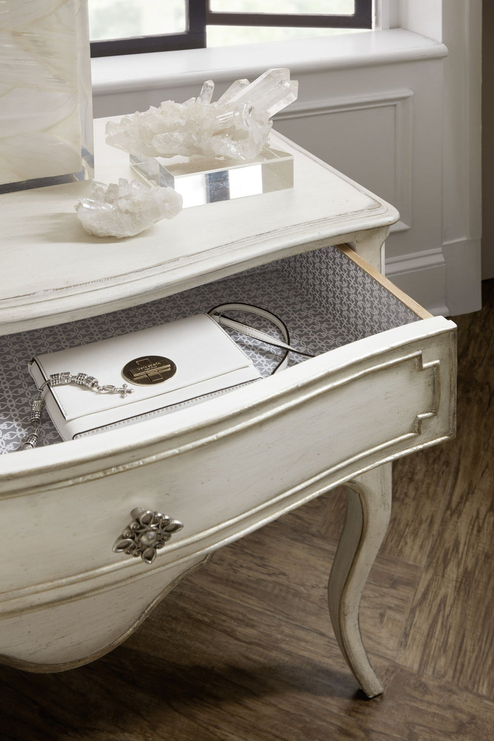 Sanctuary 2 - Coco En Blanc Nightstand - Beige