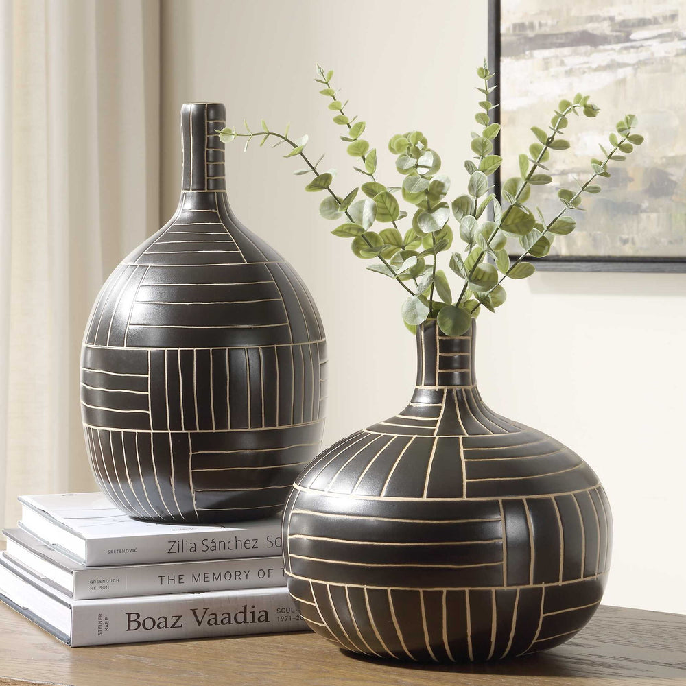 Graphite - Stride Geometric Vases (Set of 2) - Black