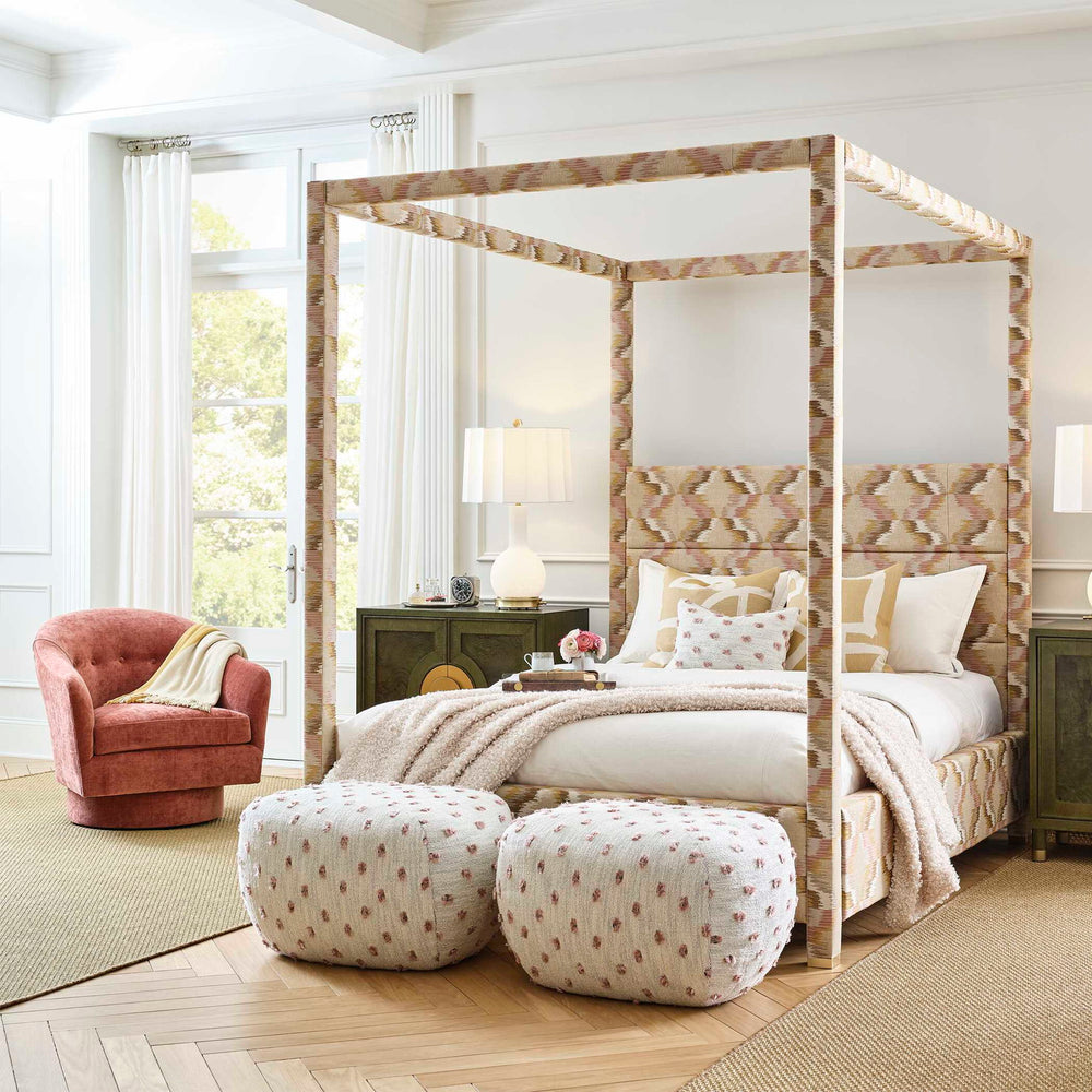 Hibernate - Canopy Bed