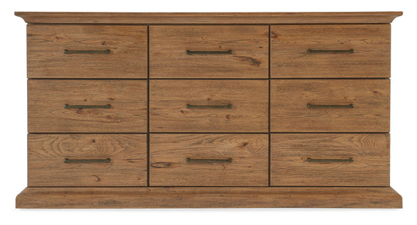 Big Sky - 9-Drawer Dresser - Light Brown