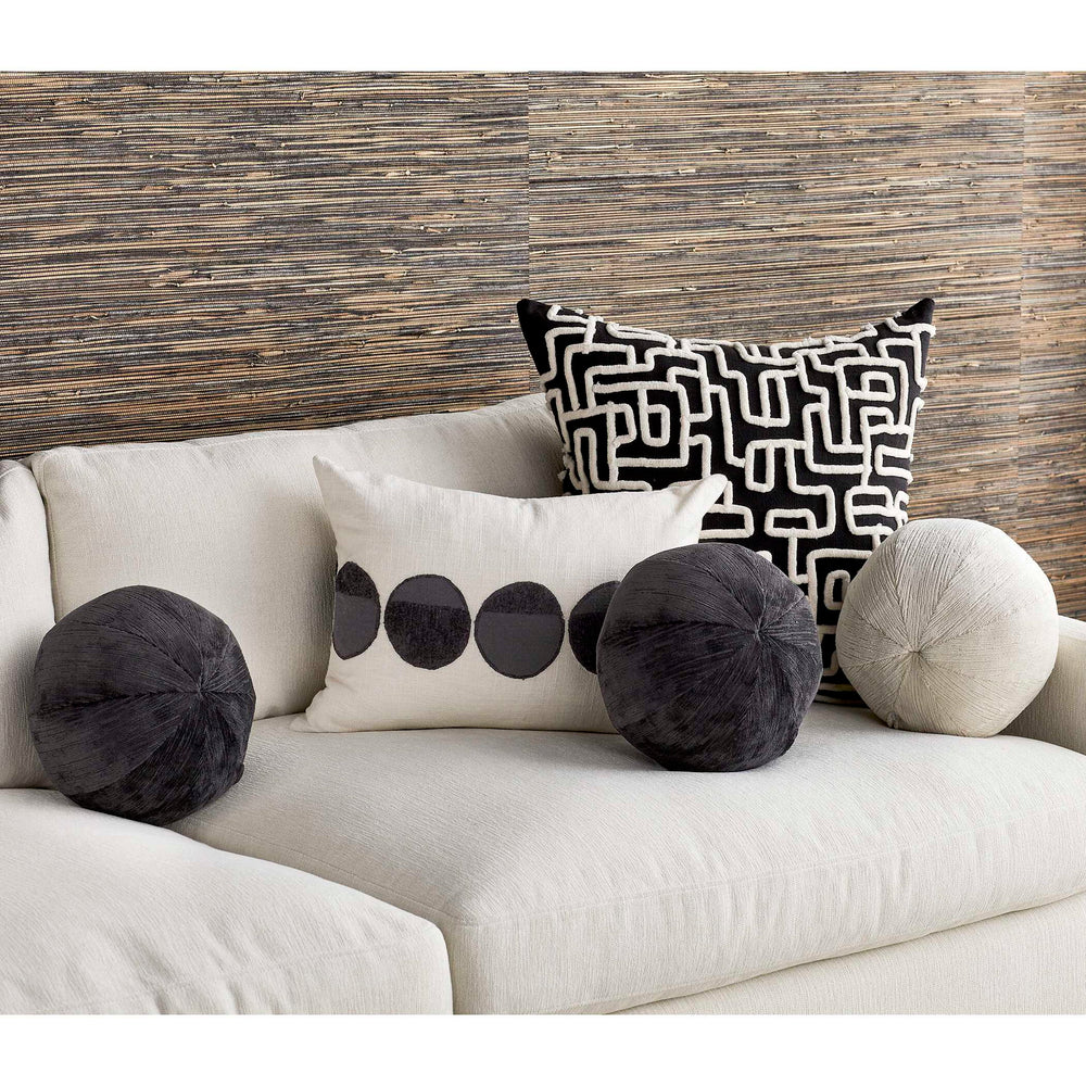 Spot On - Pillow - Black / White