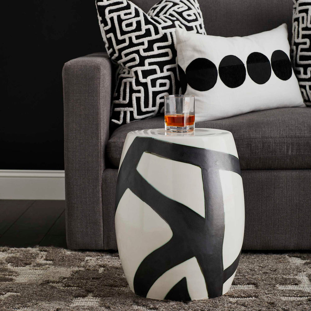 Figurative - Garden Stool - Black / White