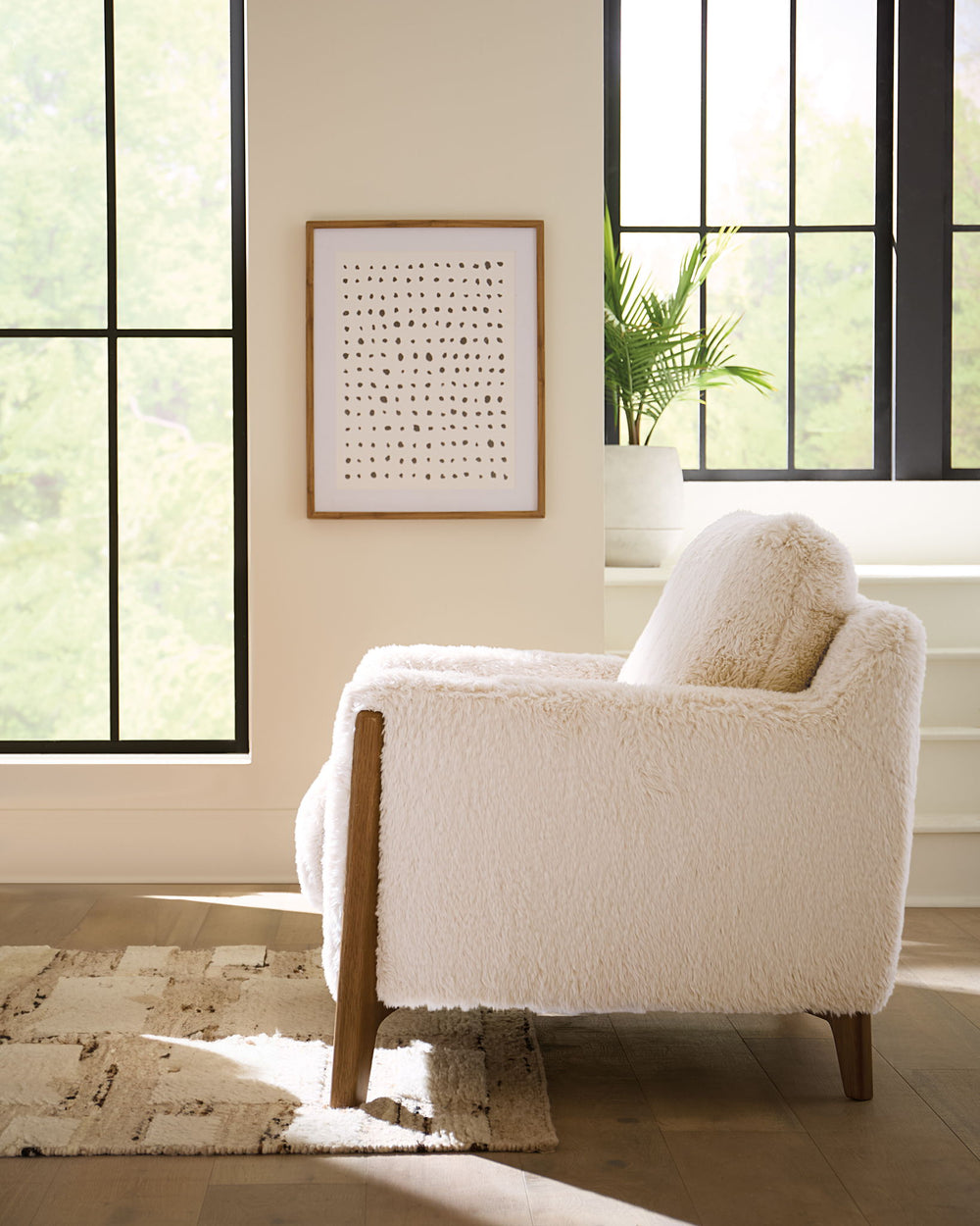 CC - Cynthia Chair - Beige
